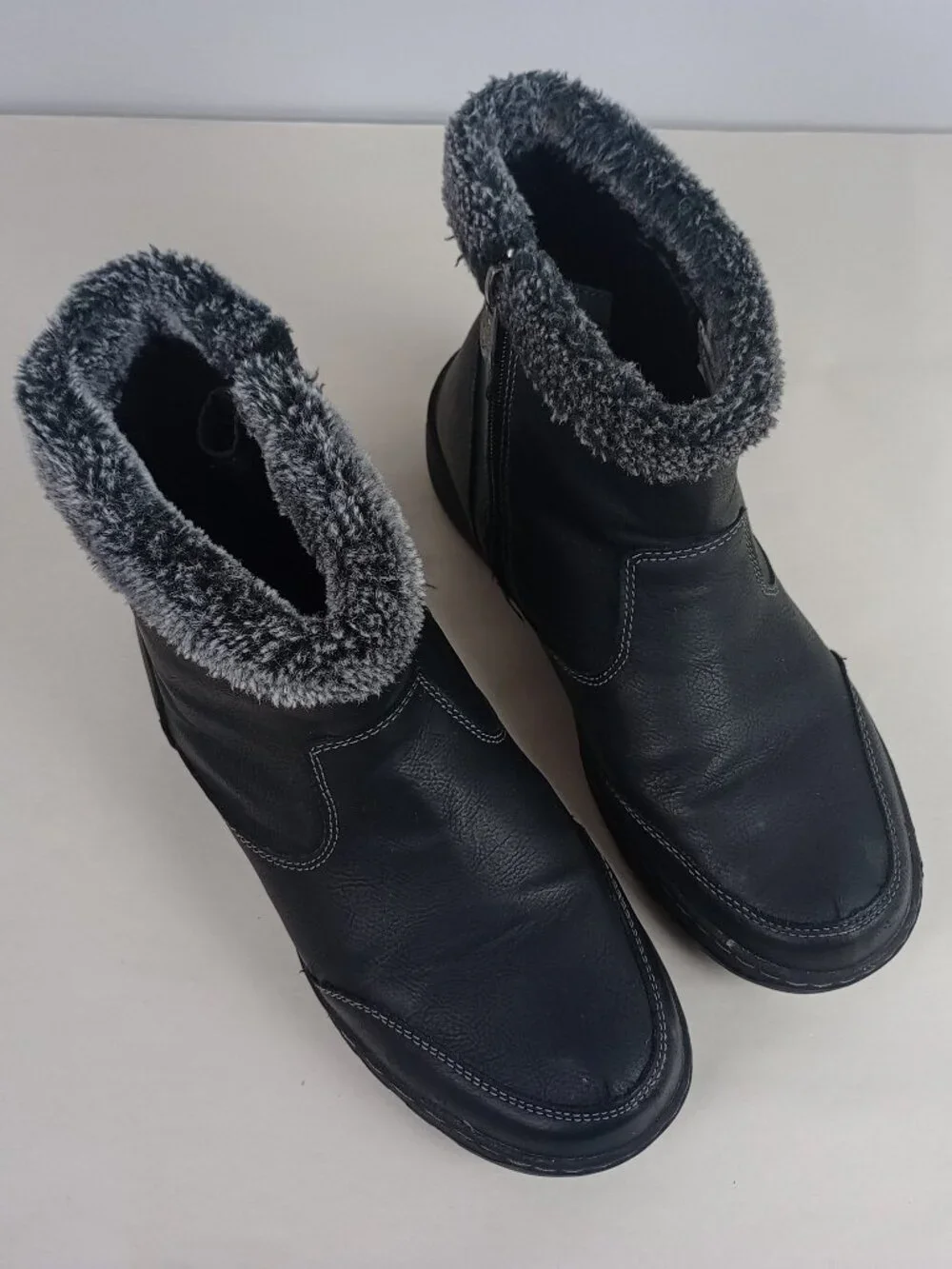 Khombu Womens 8M Black Addison Faux‎ Fur Winter Snow All Man Made Boots